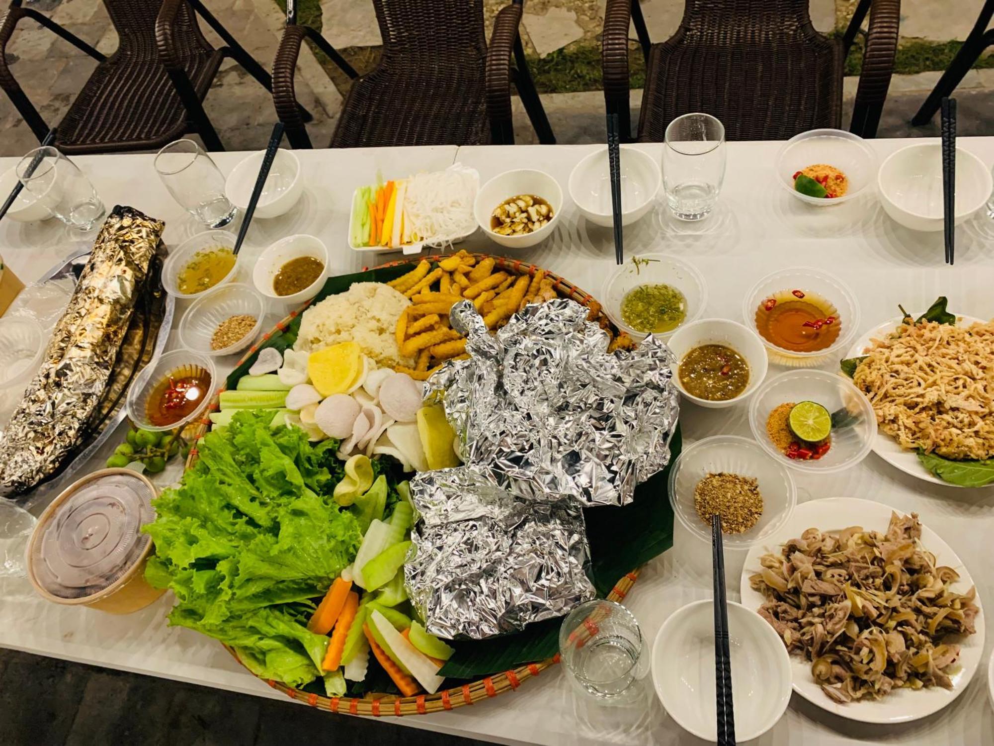 Chu Thien Homestay And Camping Hanoi Exterior photo